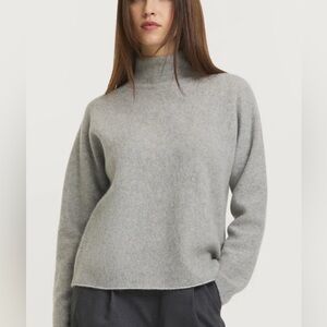 Vince cashmere Light Gray Women's Crew Neck Sweater